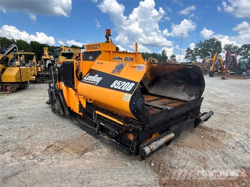 LeeBoy 8520B Track Asphalt Paver Asfalt sericiler