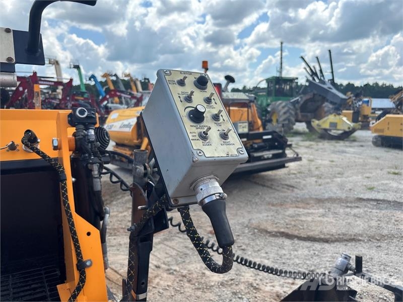 LeeBoy 8520B Track Asphalt Paver Asfalt sericiler