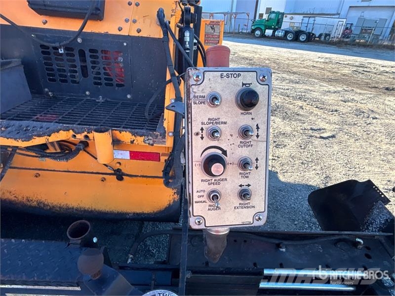 LeeBoy 8520B Track Asphalt Paver アスファルトフィニッシャ