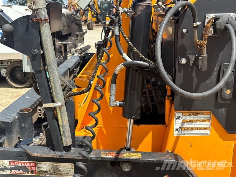 LeeBoy 8520B Track Asphalt Paver Asfalt sericiler