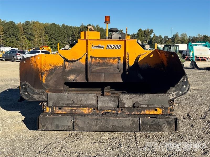 LeeBoy 8520B Track Asphalt Paver アスファルトフィニッシャ