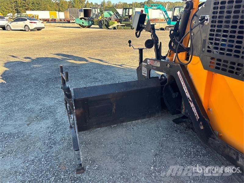 LeeBoy 8520B Track Asphalt Paver アスファルトフィニッシャ