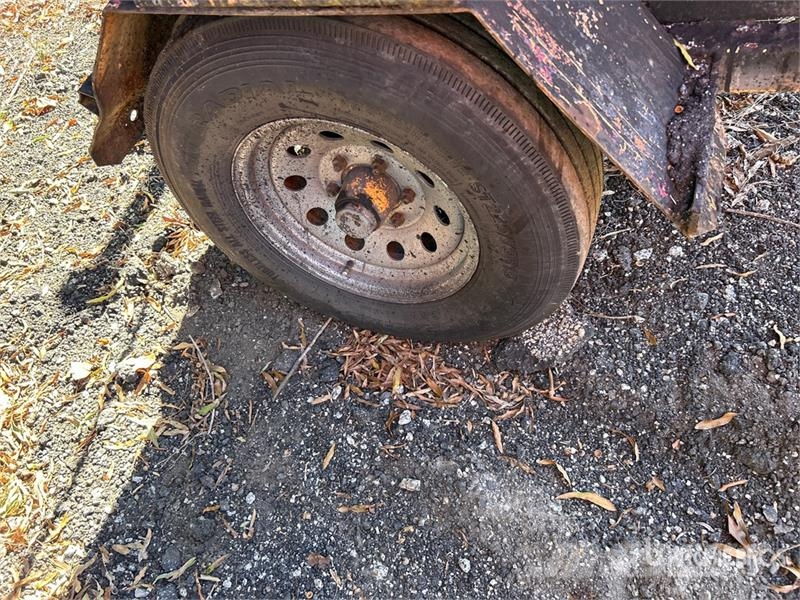 LeeBoy Towable Asphalt Sealcoating Trailer Tilbehør til asfaltmaskiner