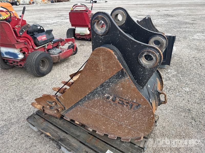 Lemac ECR145BKT24 24 in Digging Excavator Bucket Baldes