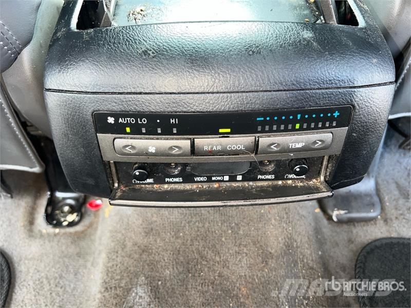 Lexus GX470 Kistehergépjárművek