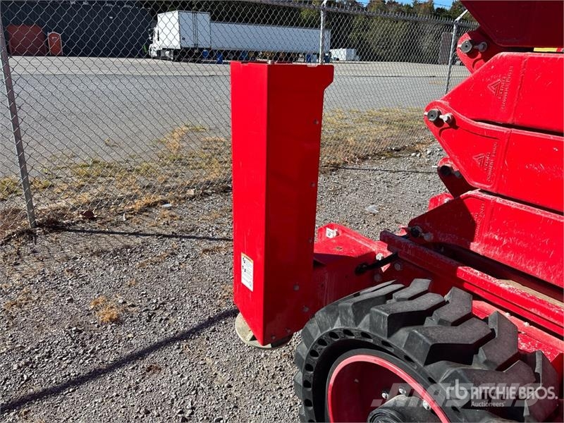 LGMG SR4390D 4x4 Diesel Scissor Lift Platforme foarfeca