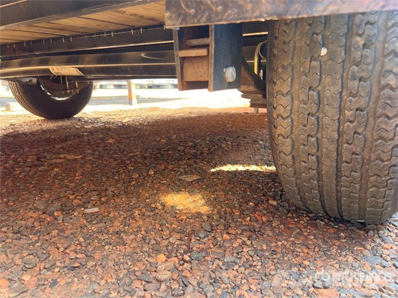 Liberty Trailers LC10K83X20C5DT 20 ft T/A T/A Utility Trai Citas piekabes