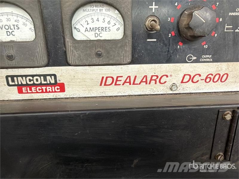 Lincoln 600 A Skid-Mounted Multi-Process Electric Welder Suvirinimo technika
