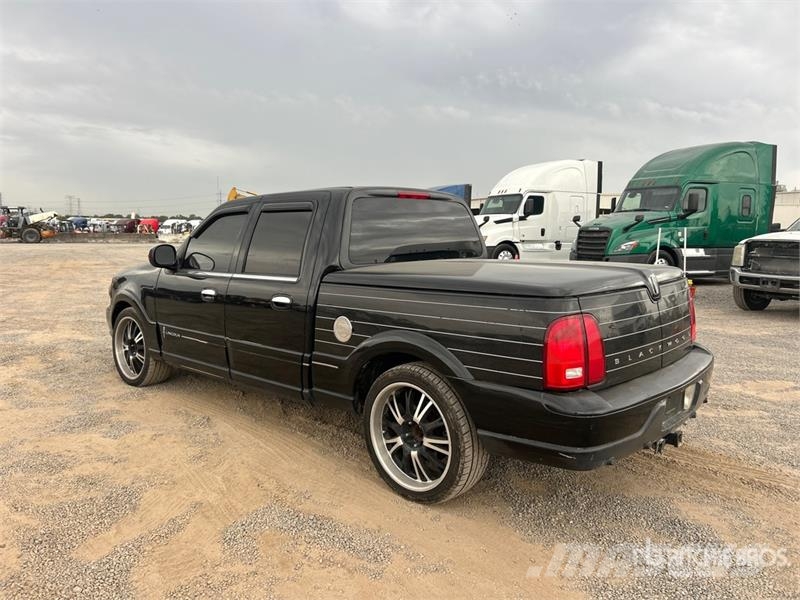 Lincoln Blackwood 其他