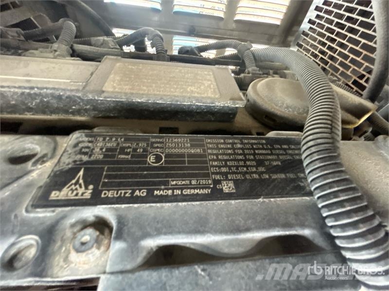 Lincoln Electric Electric Vantage 549 525 A Mobile Multi-P Aparati za zavarivanje