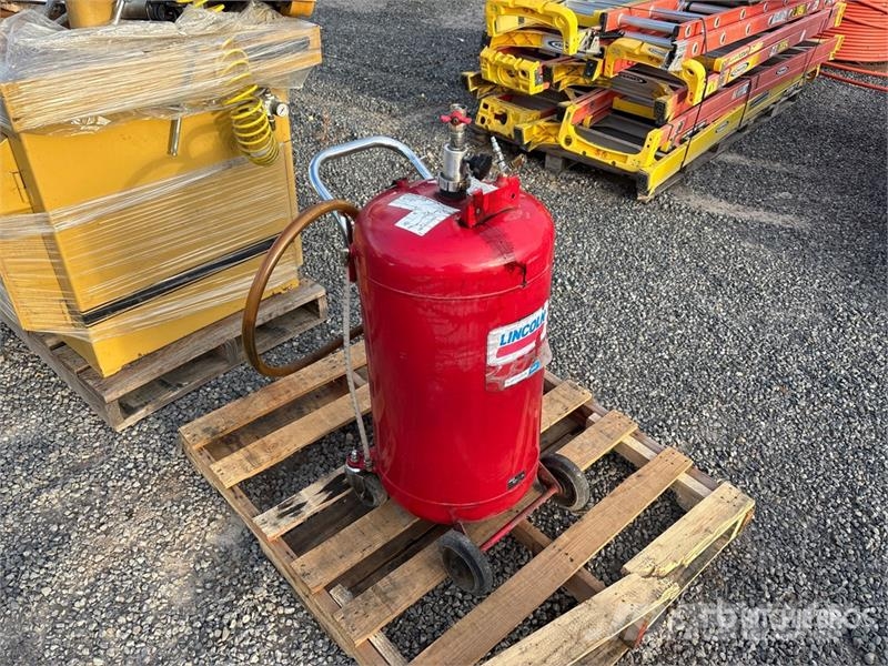 Lincoln Industrial 3635 24 gal Outros componentes