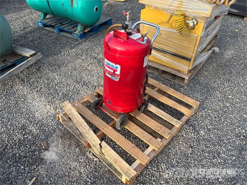 Lincoln Industrial 3635 24 gal Outros componentes