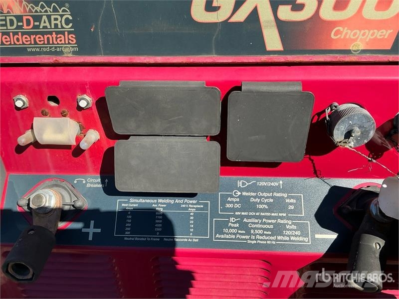 Lincoln K2284-2 300 A Multi-Process Engine Driven Welder Schweissgeräte