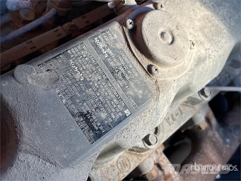 Lincoln K3211-2 450 A Skid-Mounted Multi-Process Engine Dr Svářecí stroje