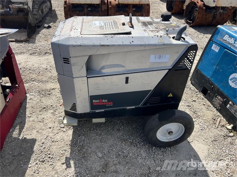 Lincoln K4783-2 330 A Multi-Process Engine Driven Welder Keevitusagregaadid