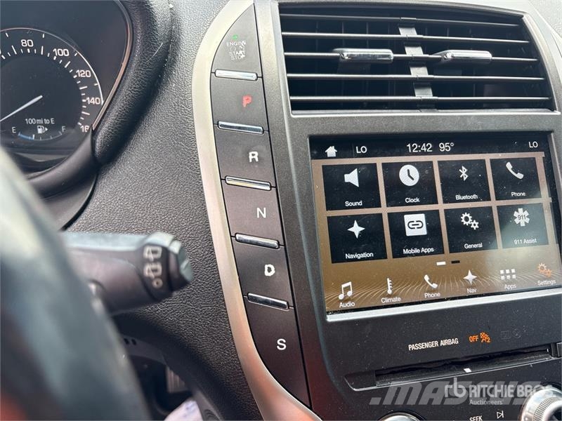 Lincoln MKC 2WD SUV Auto's