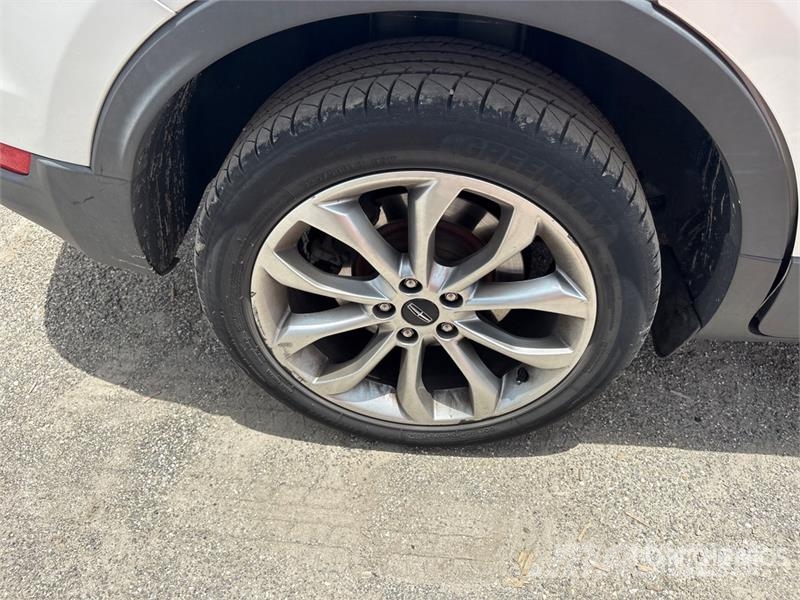 Lincoln MKC 2WD SUV Auto's