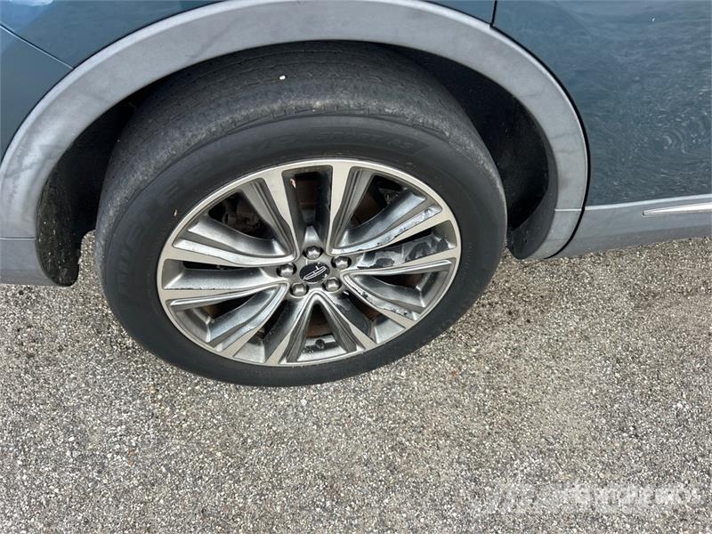 Lincoln MKX Masini