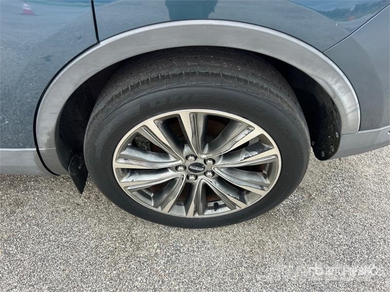 Lincoln MKX Masini