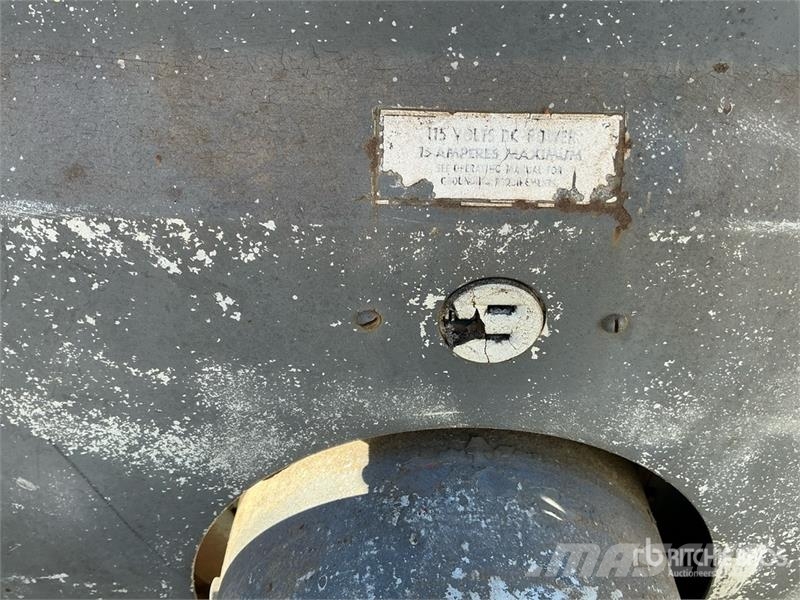 Lincoln of (2) Lincoln 200 A Stick Engine Driven Welder (I Welding Equipment
