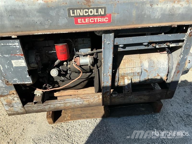 Lincoln of (2) Lincoln 200 A Stick Engine Driven Welder (I Welding Equipment