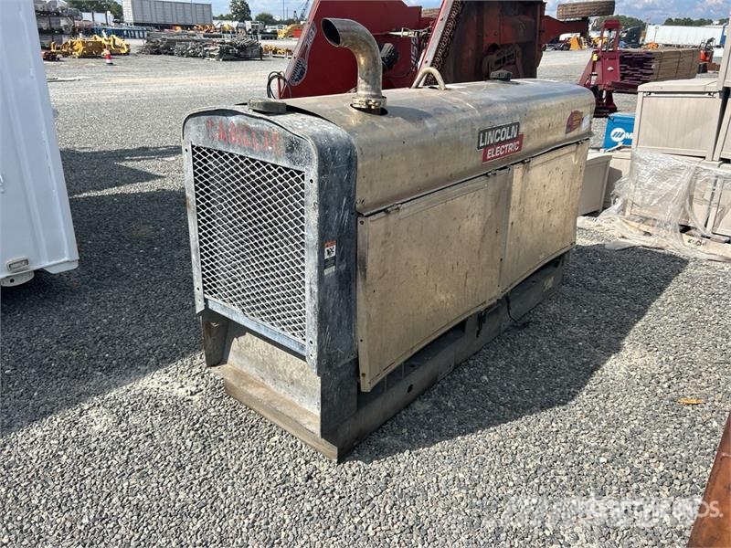 Lincoln of Lincoln SAE-500 500 A Skid-Mounted Stick Engine Welding Equipment