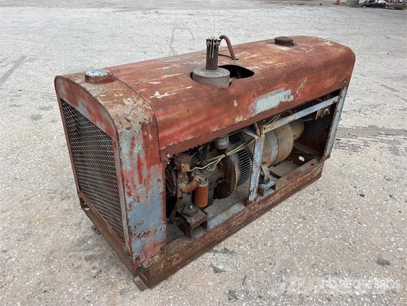 Lincoln SA250 Welding machines