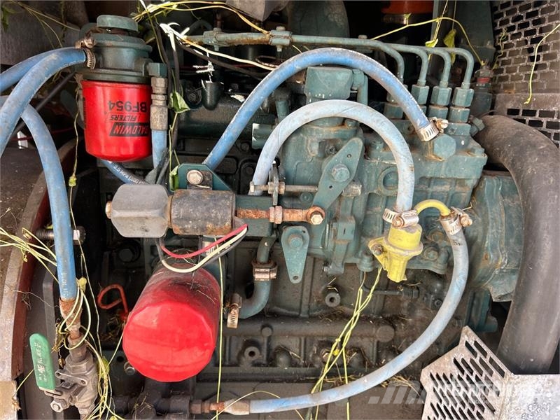 Lincoln SA500I 500 A Skid-Mounted Stick Engine Driven Weld Heggesztő berendezések