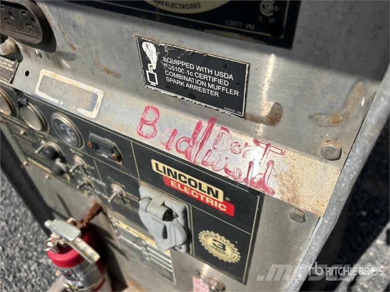 Lincoln SA500I 500 A Skid-Mounted Stick Engine Driven Weld Heggesztő berendezések