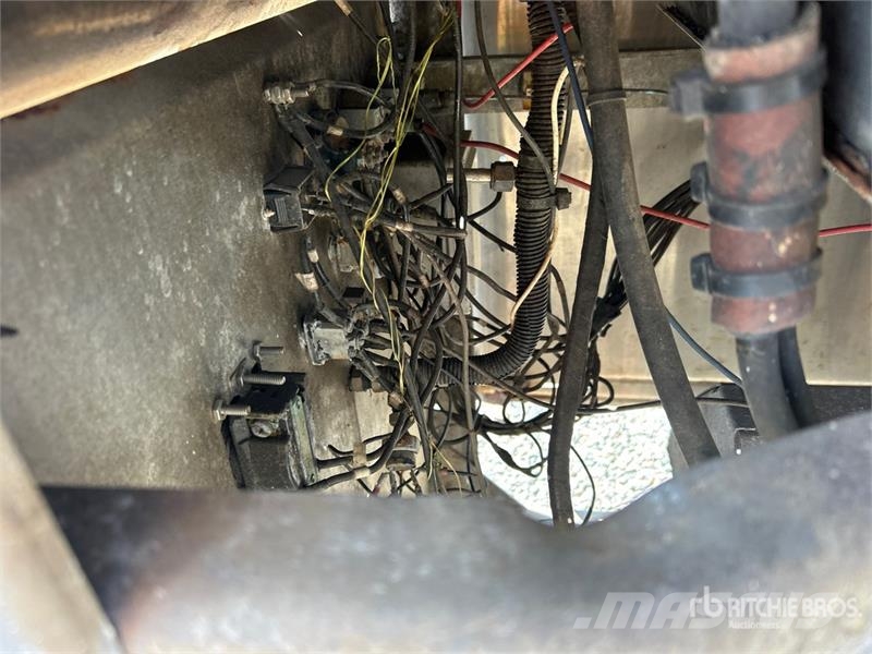 Lincoln SA500I 500 A Skid-Mounted Stick Engine Driven Weld Heggesztő berendezések