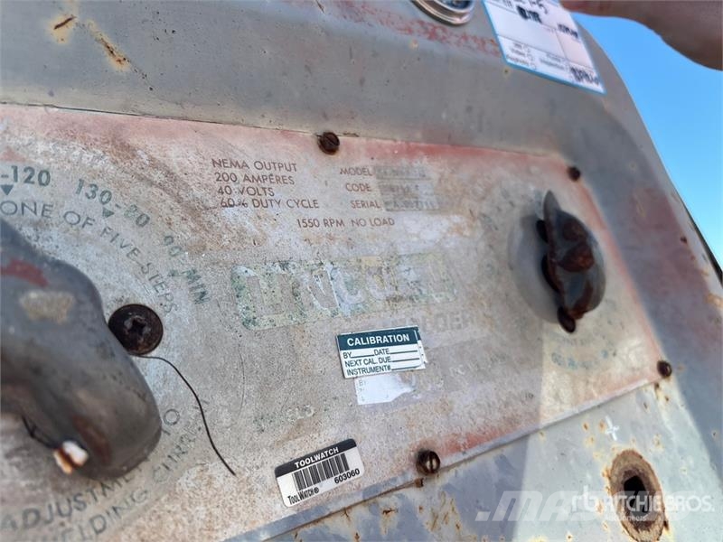 Lincoln Skid-Mounted Stick Engine Driven Welder (Inoperabl Aparati za zavarivanje