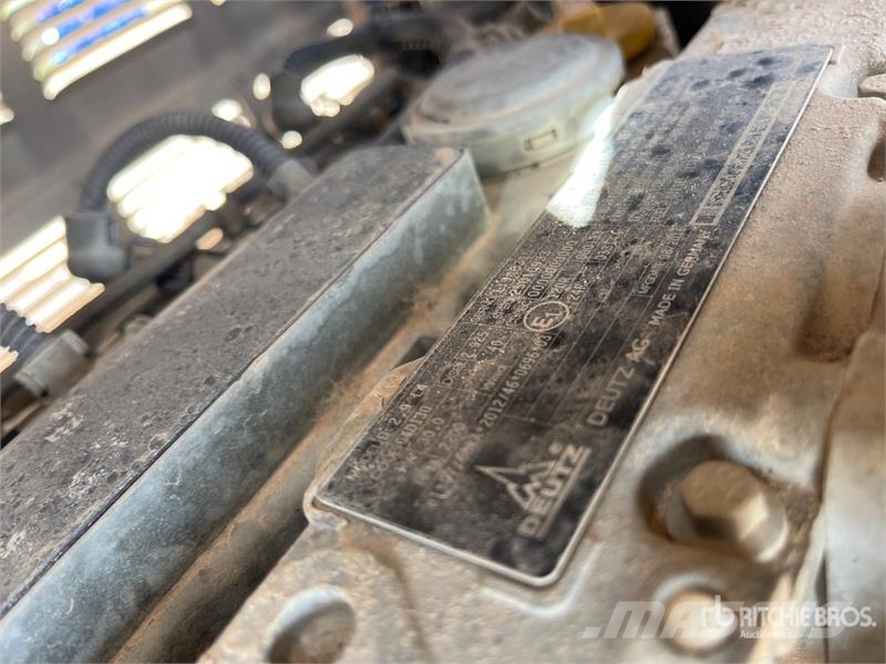 Lincoln Vantage 520 520 A TIG Engine Driven Welder Heggesztő berendezések
