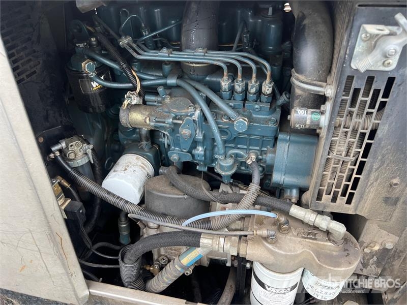 Lincoln Vantage K235-2 575 A Skid-Mounted 3-in-1 Engine Dr Metināšanas iekārtas