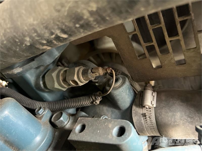 Lincoln Vantage K235-2 575 A Skid-Mounted 3-in-1 Engine Dr Metināšanas iekārtas