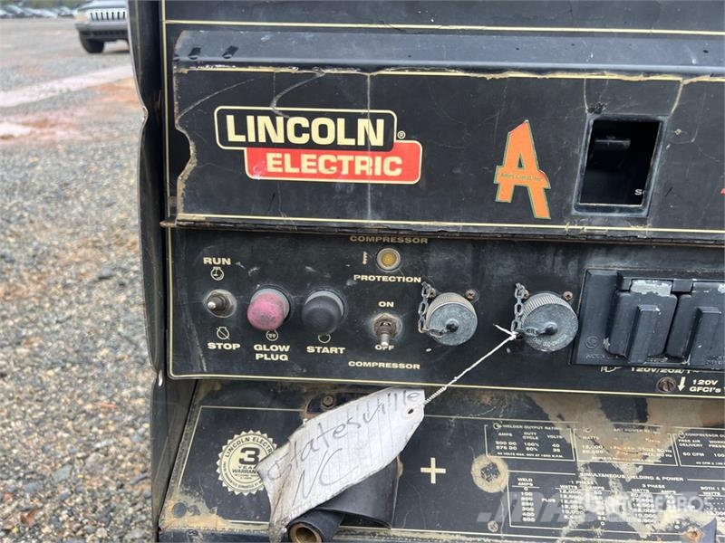 Lincoln Vantage K235-2 575 A Skid-Mounted 3-in-1 Engine Dr Metināšanas iekārtas