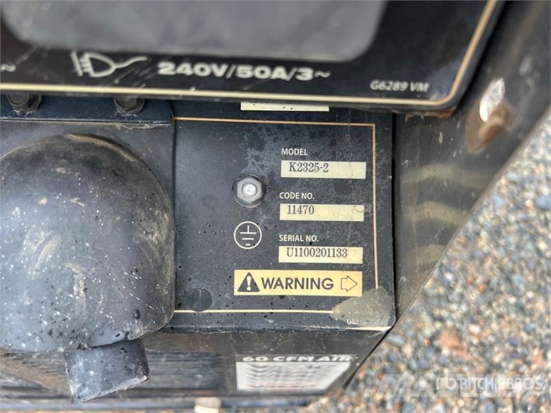 Lincoln Vantage K235-2 575 A Skid-Mounted 3-in-1 Engine Dr Metināšanas iekārtas