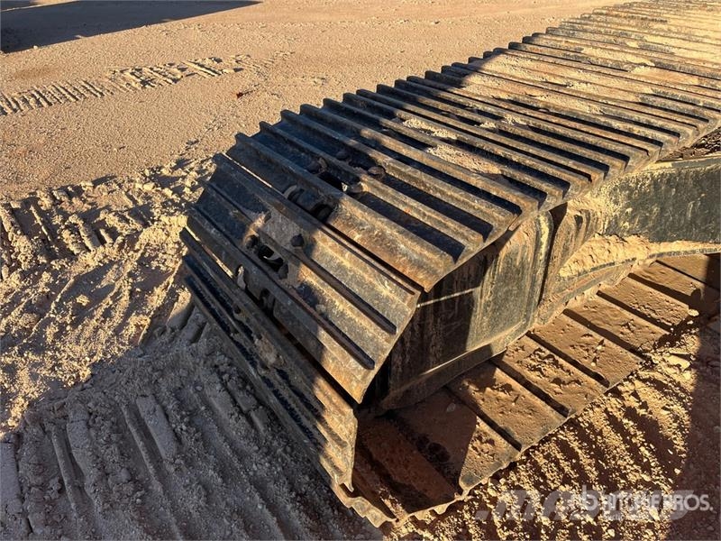 Link-Belt 210LX Tracked Excavator Bandgrävare
