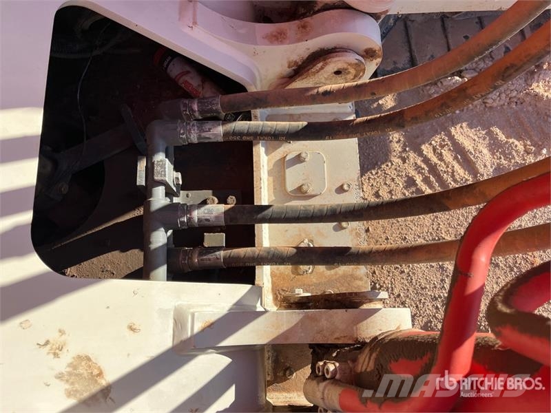 Link-Belt 210LX Tracked Excavator Bandgrävare