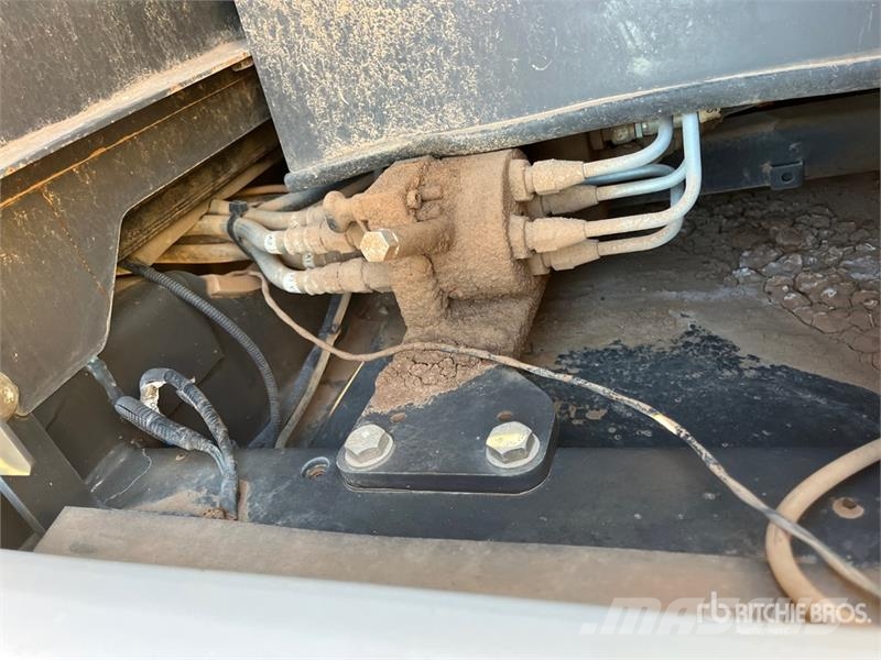 Link-Belt 210LX Tracked Excavator Bandgrävare