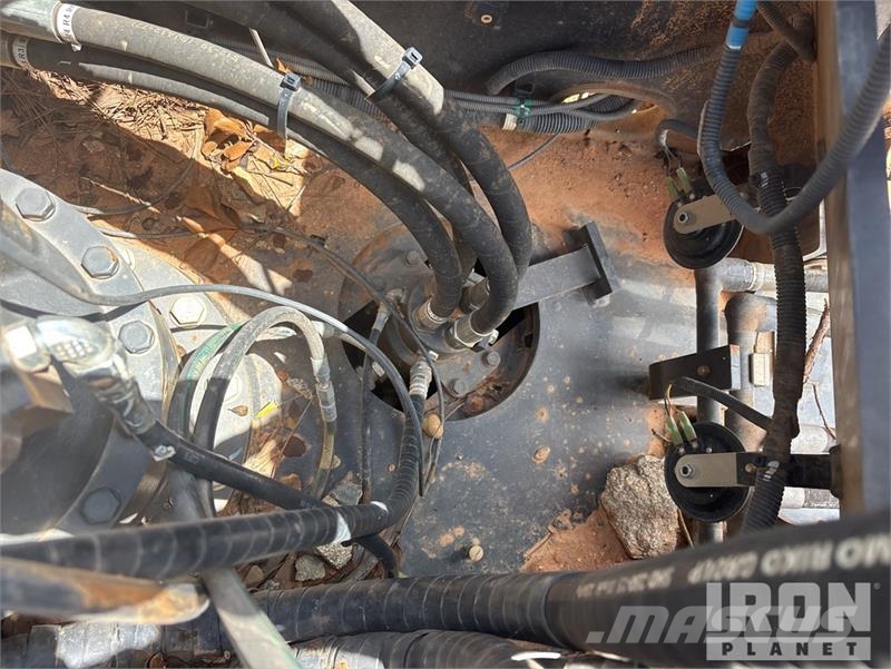 Link-Belt 210X4EX Tracked Excavator Kāpurķēžu ekskavatori