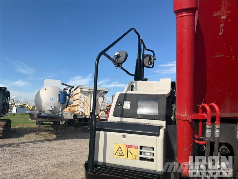 Link-Belt 210X4EX Tracked Excavator Kāpurķēžu ekskavatori