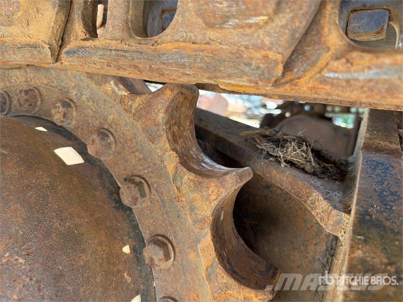 Link-Belt 240 LX Tracked Excavator Telakaivukoneet