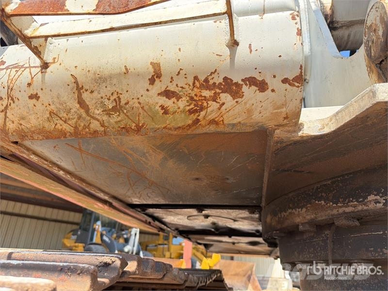 Link-Belt 240 LX Tracked Excavator Telakaivukoneet