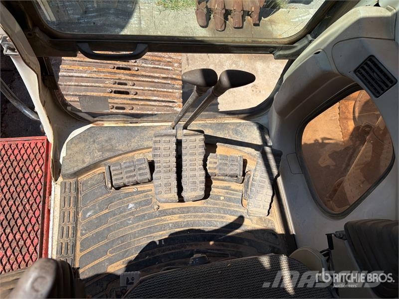 Link-Belt 240 LX Tracked Excavator Telakaivukoneet