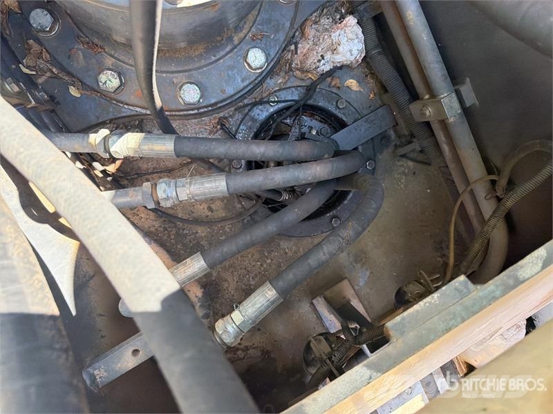 Link-Belt 240 LX Tracked Excavator Telakaivukoneet