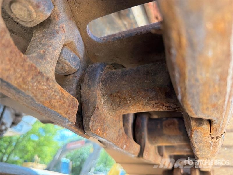 Link-Belt 240 LX Tracked Excavator Telakaivukoneet
