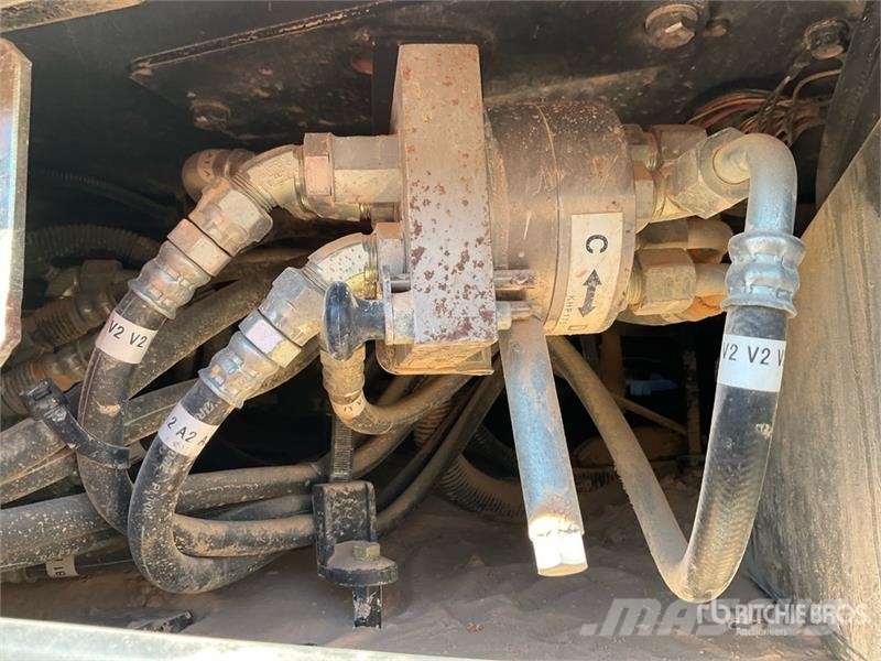 Link-Belt 245X4LC Tracked Excavator Excavatoare pe șenile
