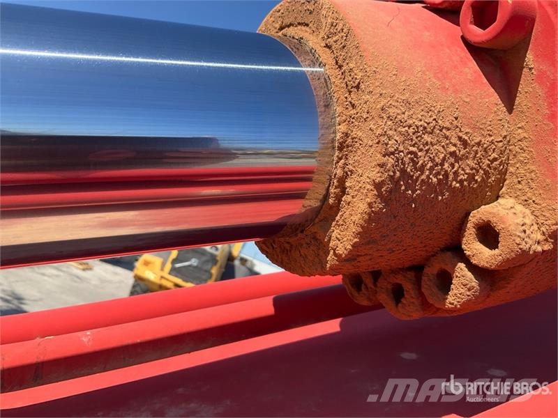 Link-Belt 245X4LC Tracked Excavator Excavatoare pe șenile
