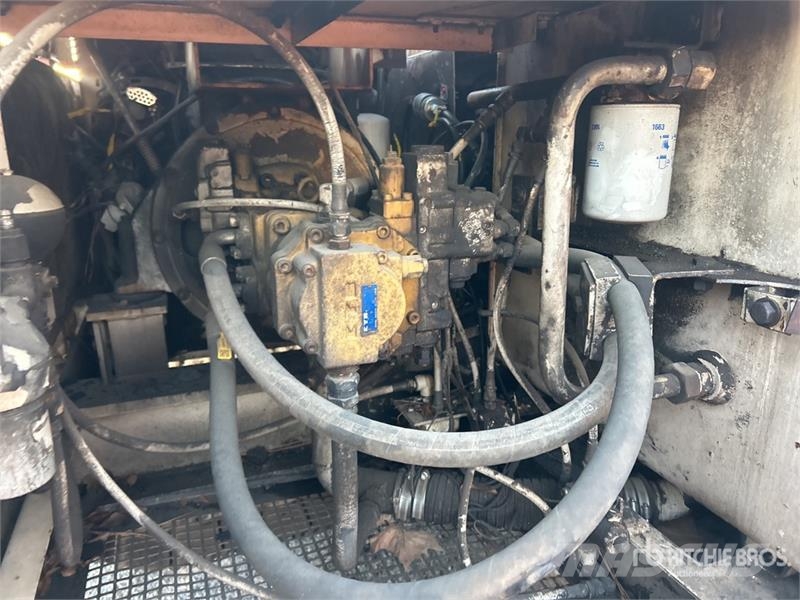 Link-Belt LS-2700 C II Tracked Excavator Gravemaskiner på larvebånd