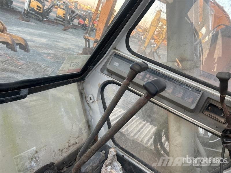 Link-Belt LS-2700 C II Tracked Excavator Gravemaskiner på larvebånd